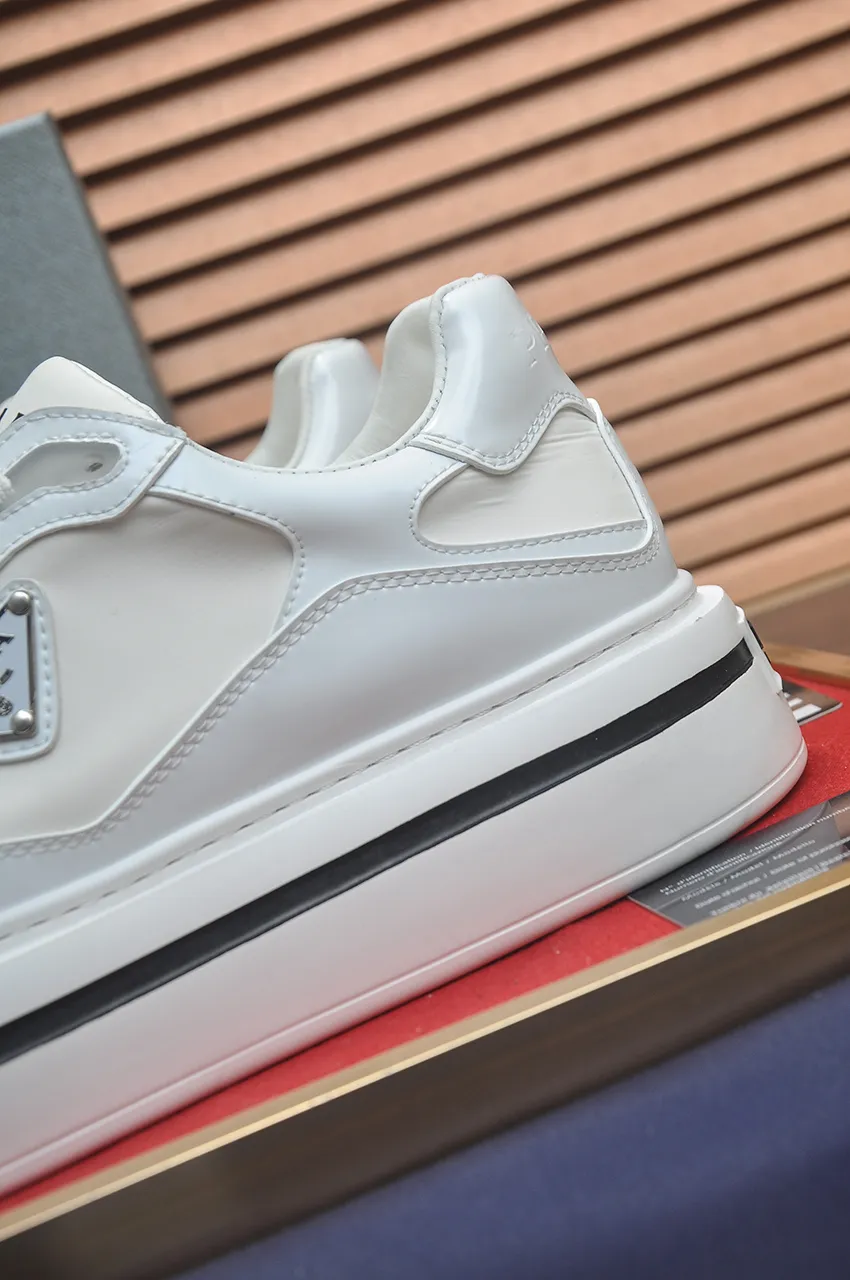 Men's shoes 💰580💶【PRADA】Top original, new season, high quality original goods, top imported calfskin with original imported glue, imported cowhide inside with original cowhide feet, original outsole! Quality guaranteed! Code 38-45 (45 customized)